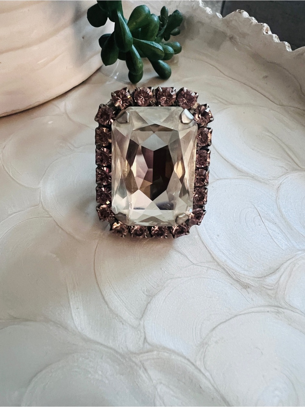 Sorrelli Snow Bunny Crystal Ring with Pink Halo - Picture 2 of 4